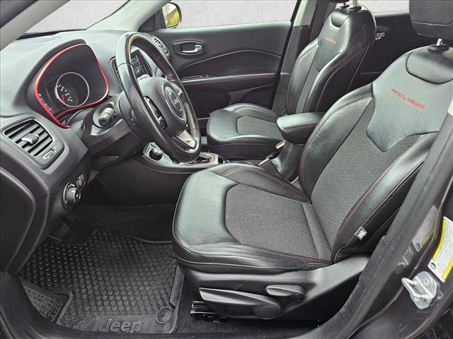 Used 2019 Jeep Compass Trailhawk image 20