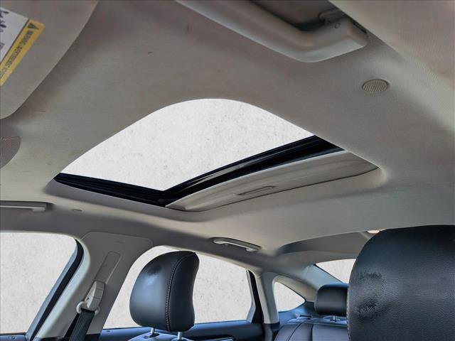 Used 2019 Ford Fusion Titanium FWD image 18