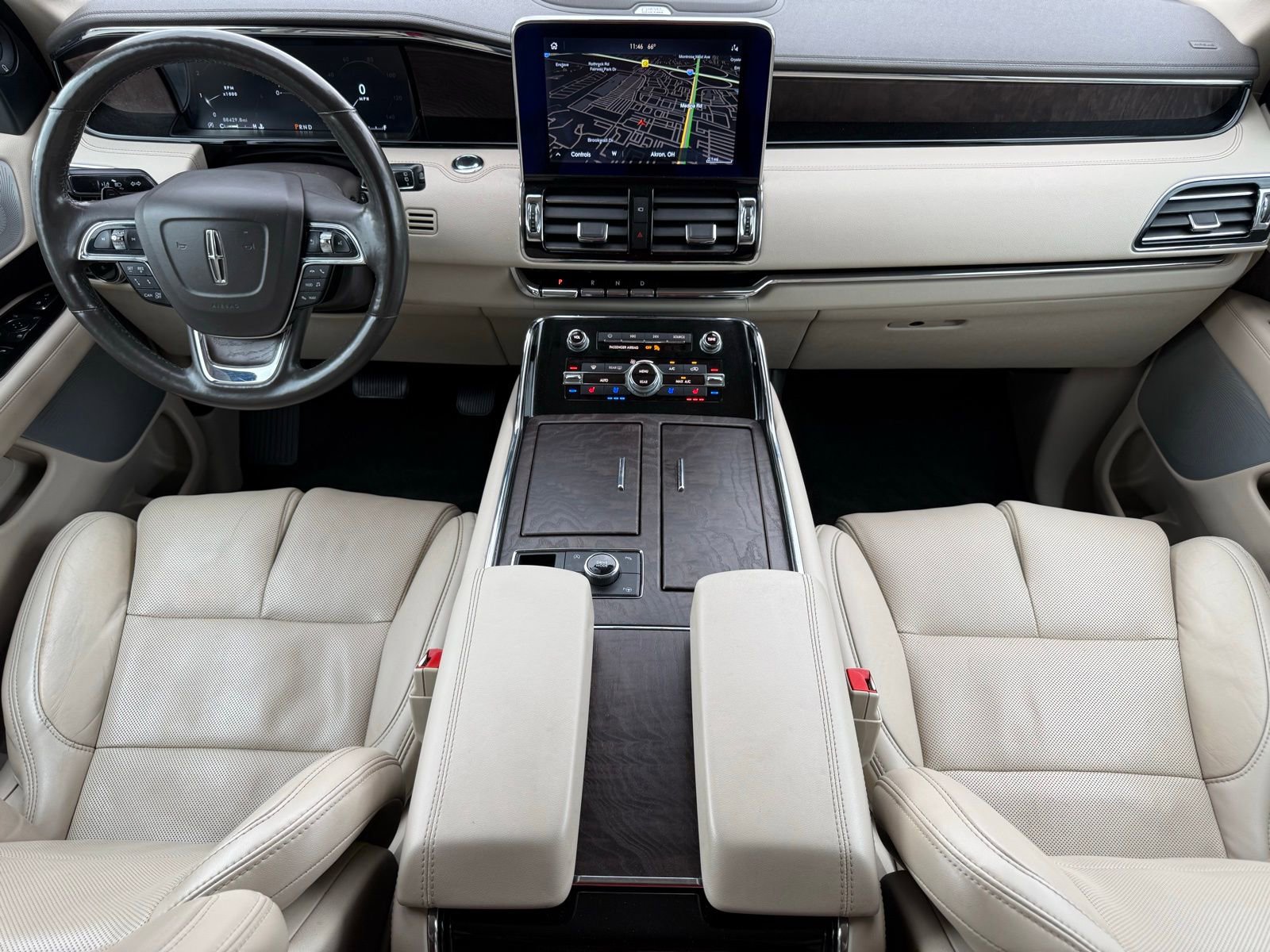 Used 2020 Lincoln Navigator Reserve w/ Luxury Package image 22