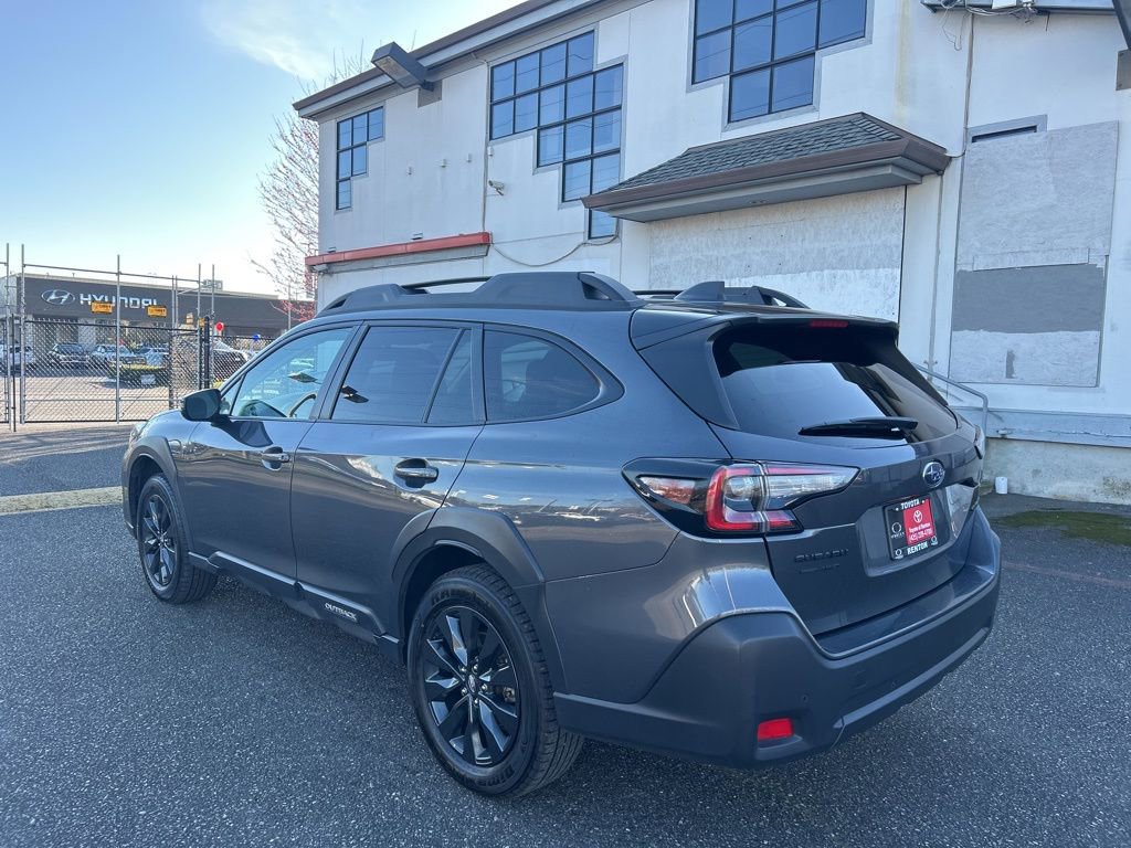 Used 2024 Subaru Outback Onyx Edition image 7