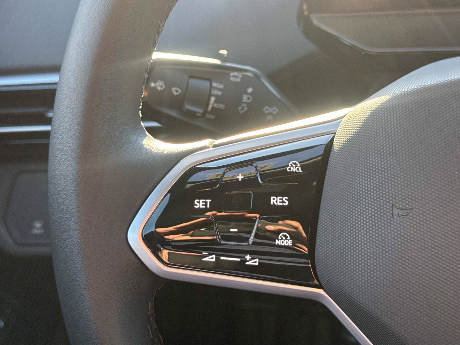 New 2026 Volkswagen ID.4 Pro RWD image 17