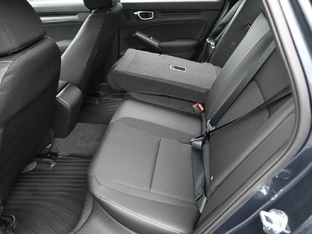 Used 2025 Honda Civic Sport image 10