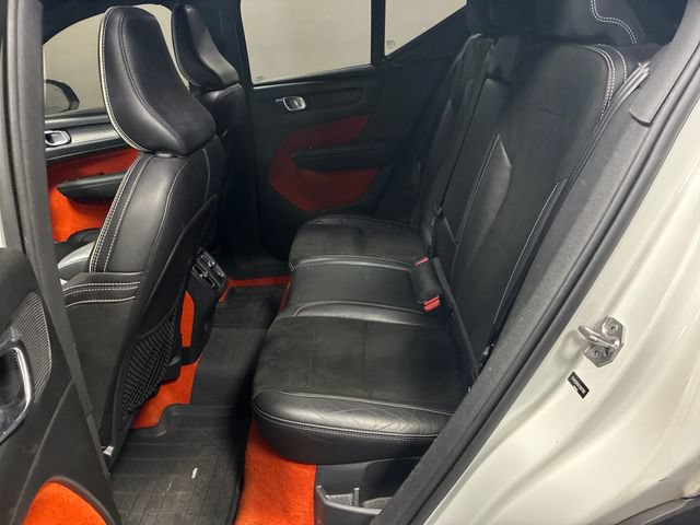 Used 2019 Volvo XC40 T5 R-Design AWD/4WD image 26