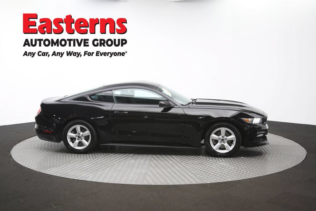 Used 2017 Ford Mustang Coupe RWD image 42