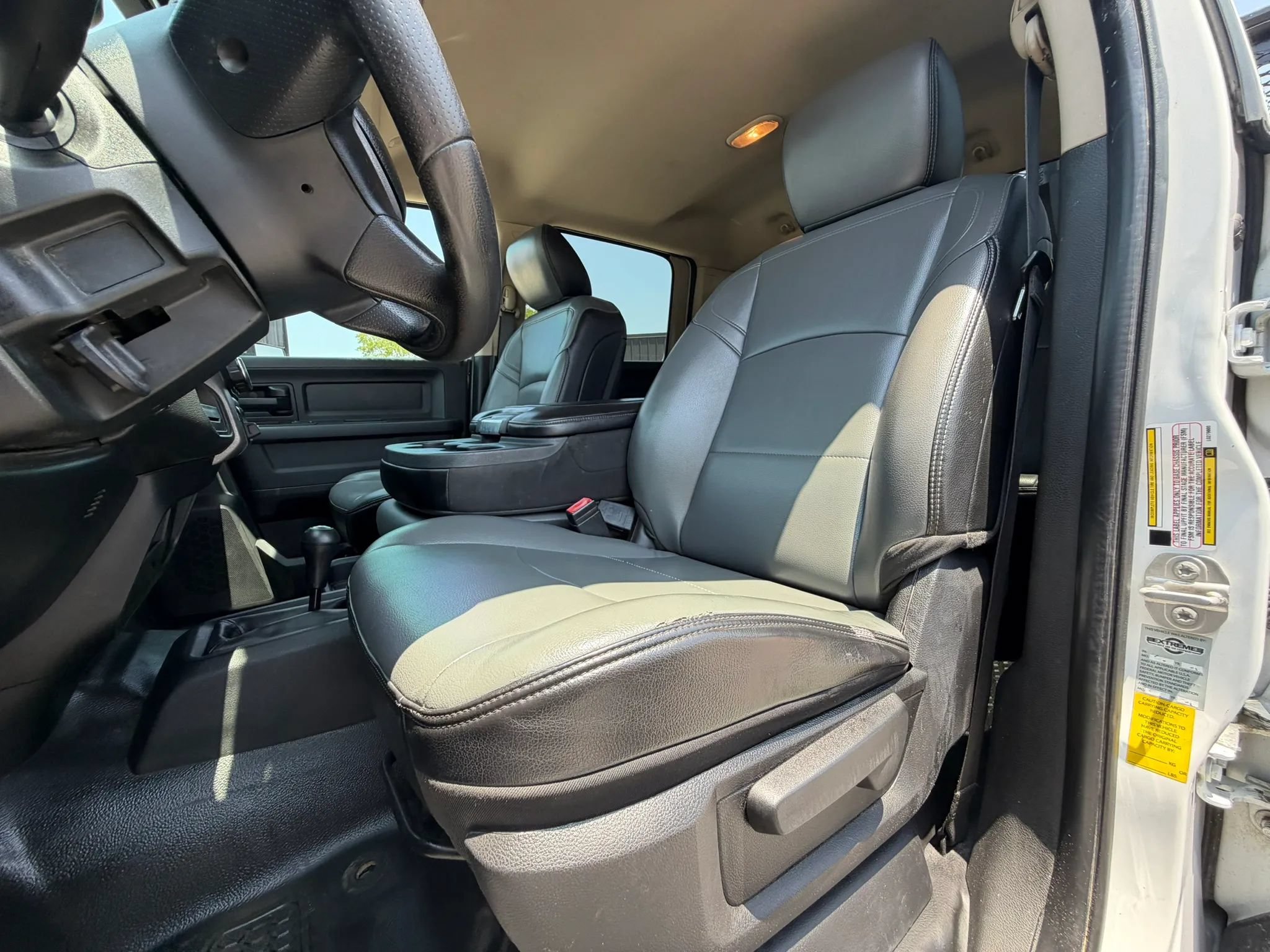 Used 2020 RAM 3500 Tradesman AWD/4WD image 29