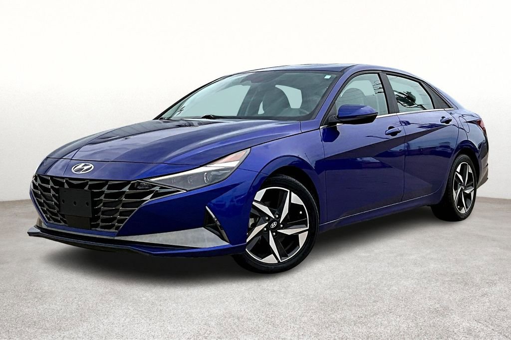 Used 2023 Hyundai Elantra Limited w/ Cargo Package FWD image 14