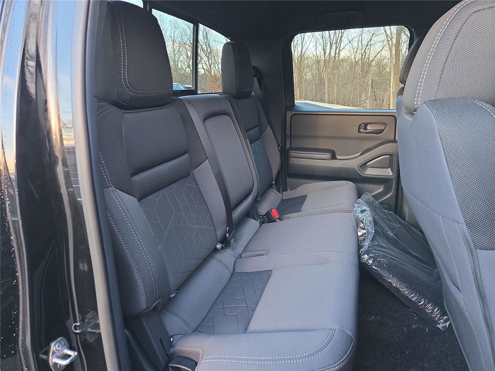 New 2026 Nissan Frontier SV w/ SV Convenience Package AWD/4WD image 14
