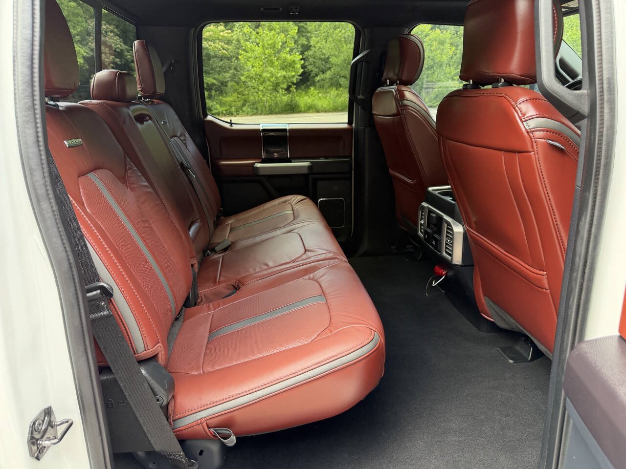 Used 2020 Ford F250 Platinum w/ FX4 Off-Road Package AWD/4WD image 15