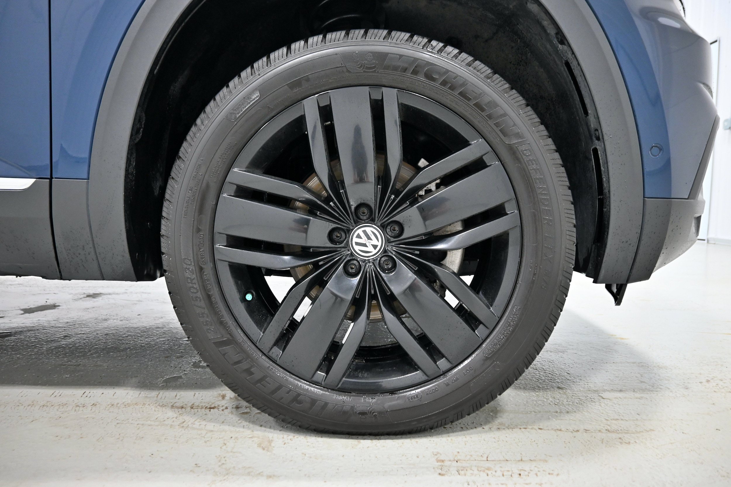 Used 2019 Volkswagen Atlas SEL Premium AWD/4WD image 39