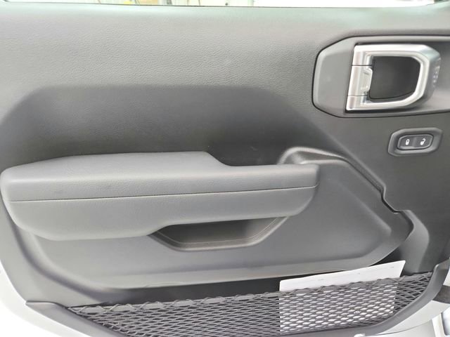 New 2026 Jeep Gladiator Sport AWD/4WD image 36