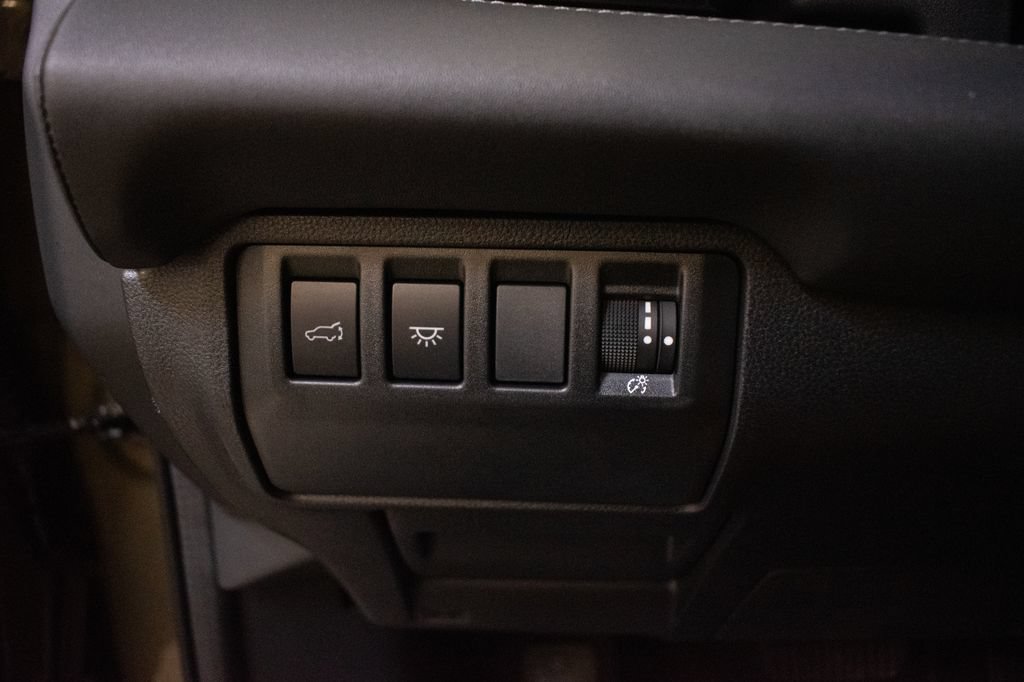Certified 2026 Subaru Ascent Limited AWD/4WD image 19