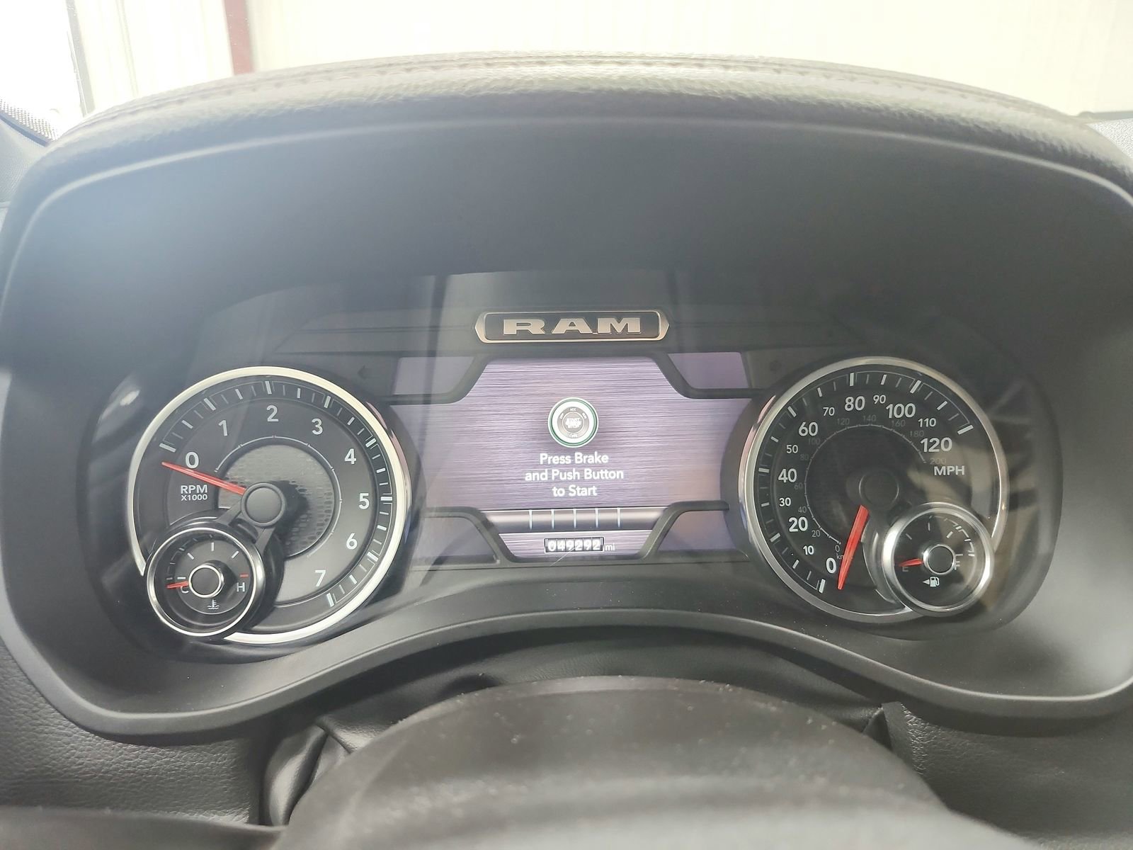 Used 2023 RAM 1500 Laramie AWD/4WD image 22