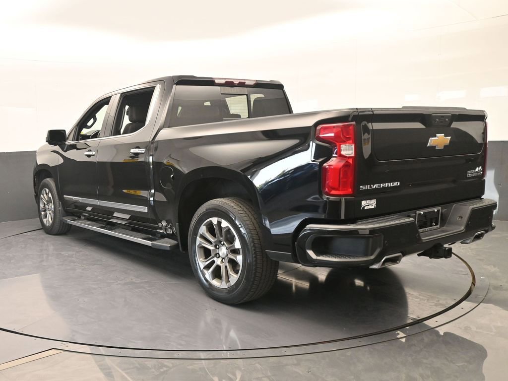 Used 2022 Chevrolet Silverado 1500 High Country image 4
