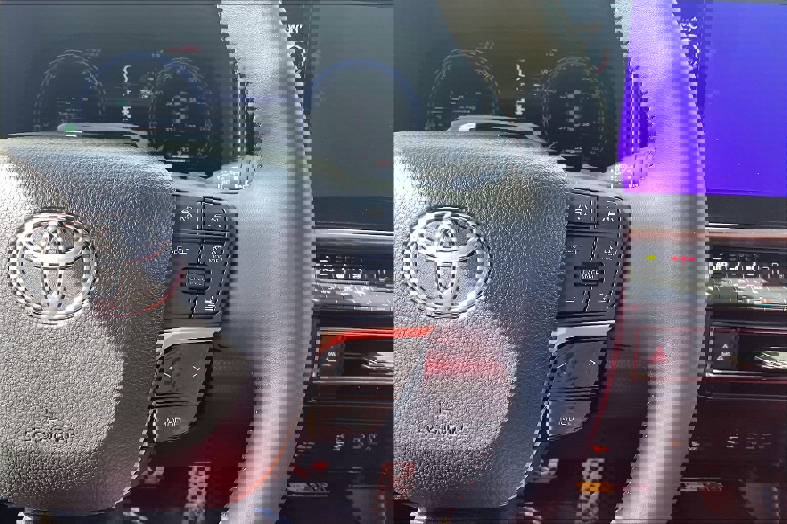 Used 2025 Toyota Camry XSE w/ Premium Plus Package image 24