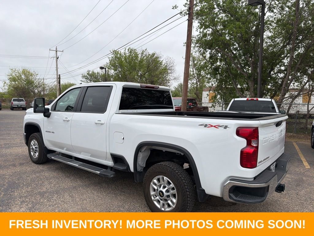 Used 2025 Chevrolet Silverado 2500 LT w/ Convenience Package image 4