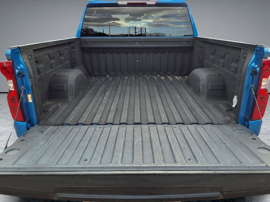 Used 2024 Chevrolet Silverado 1500 Custom image 10