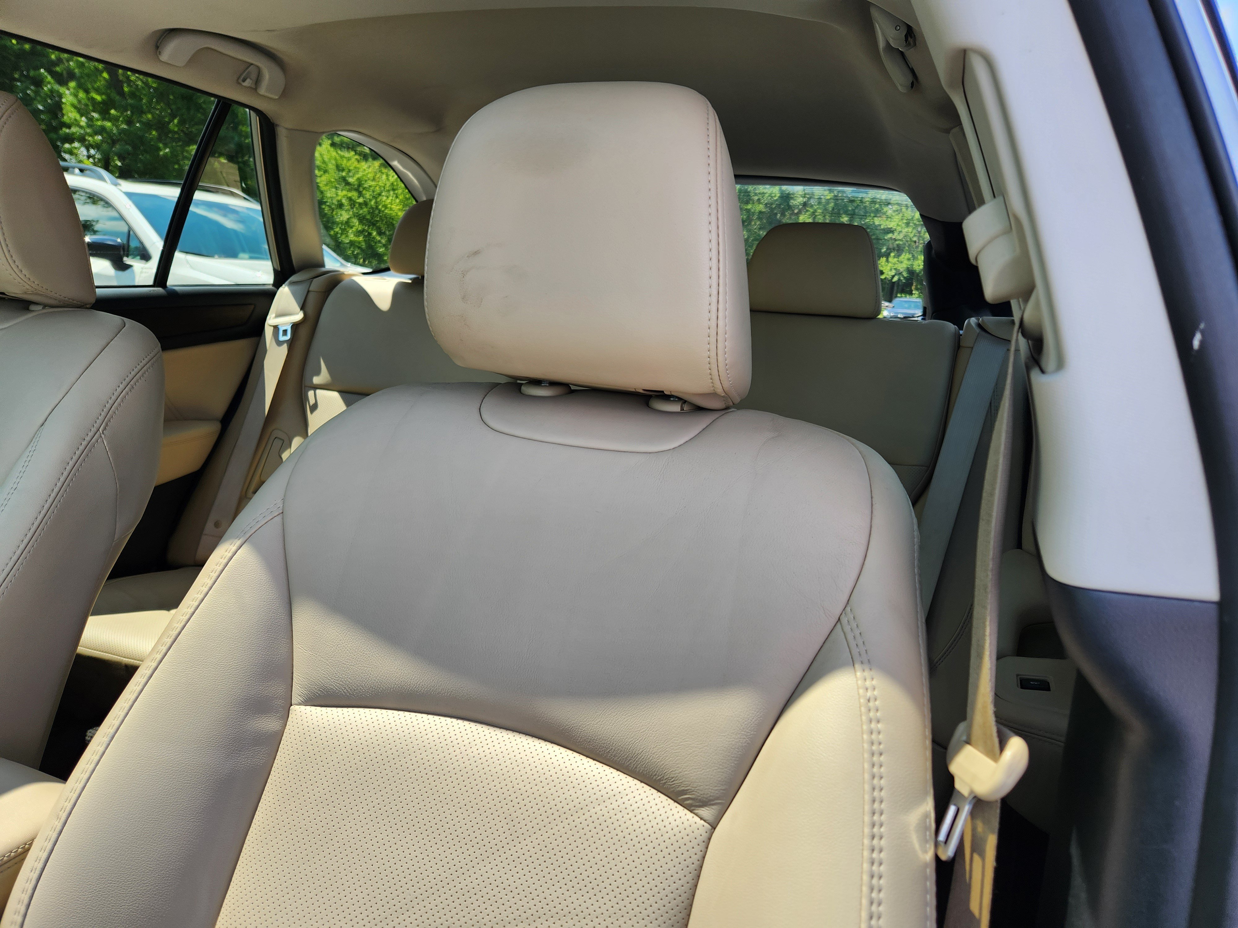 Used 2018 Subaru Outback 2.5i Limited AWD/4WD image 11