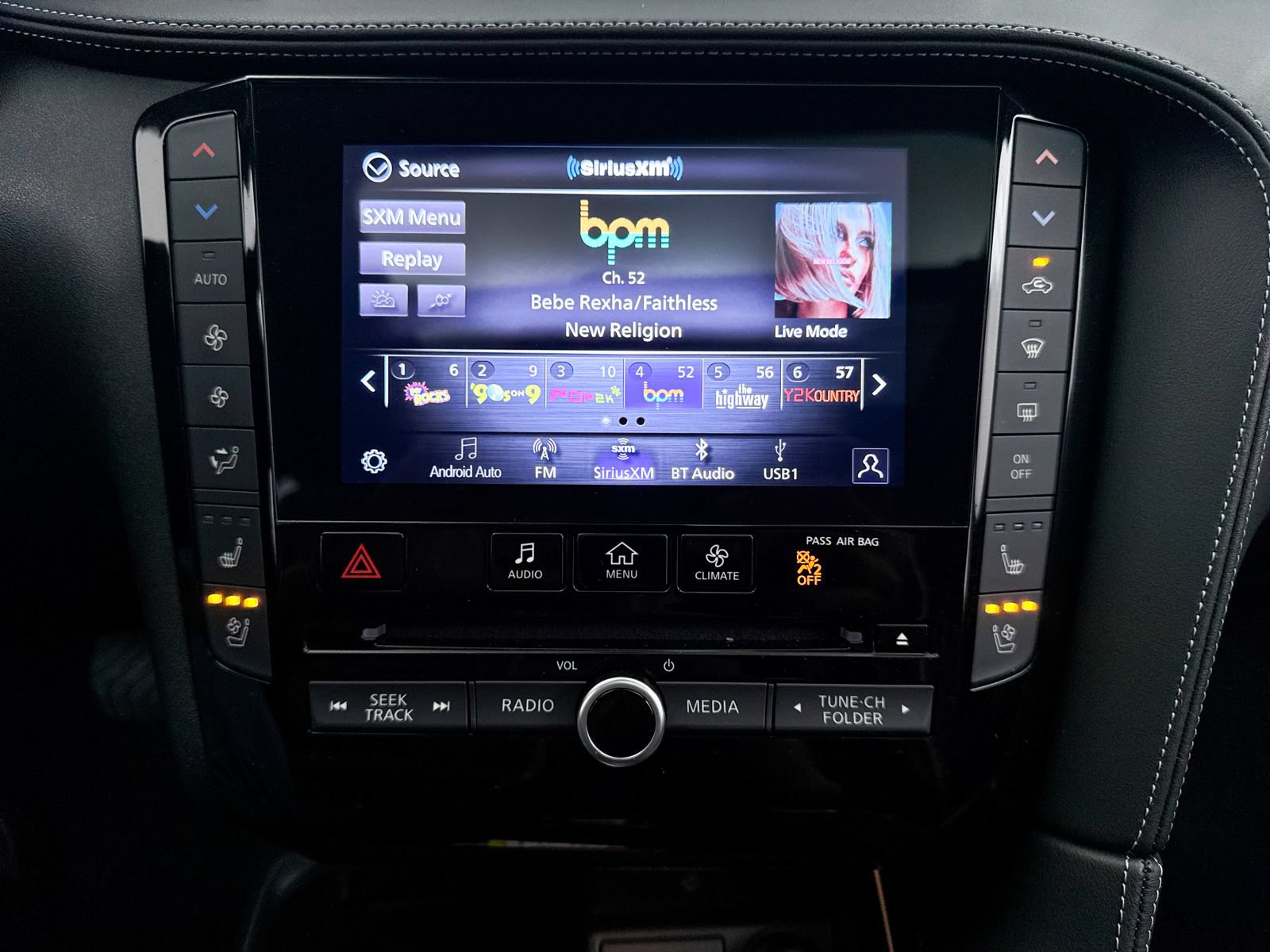 Used 2025 INFINITI QX50 Sport AWD/4WD image 6