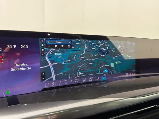 New 2026 Cadillac Escalade IQL Sport 2 w/ LPO, ONYX Package AWD/4WD image 19