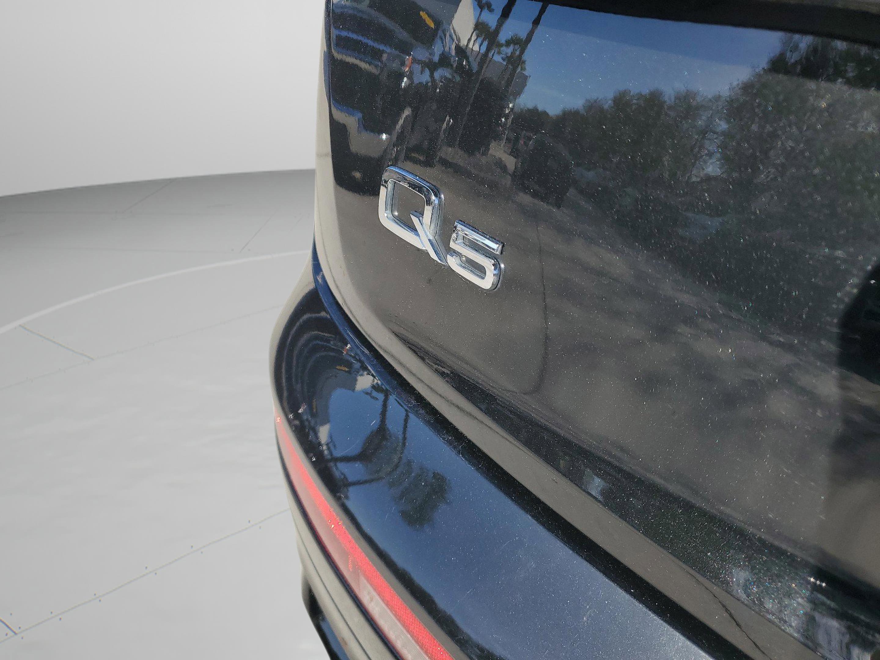 Used 2025 Audi Q5 2.0T Premium image 9