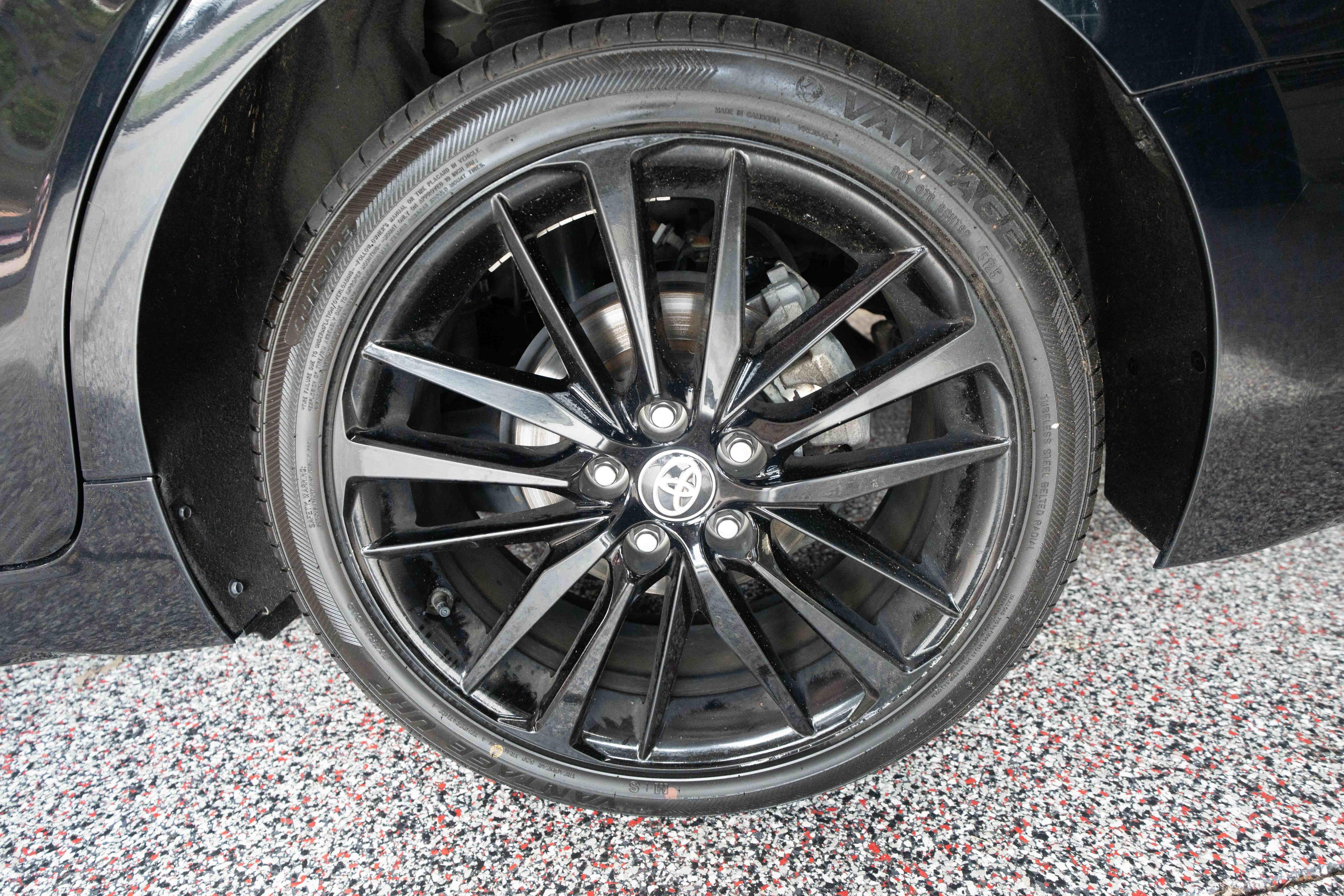 Used 2024 Toyota Camry XSE FWD image 28