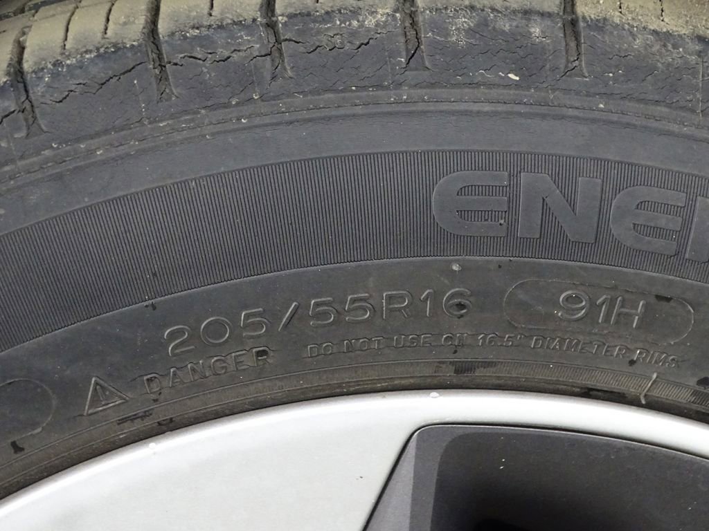 Used 2019 Hyundai Ioniq Electric image 41