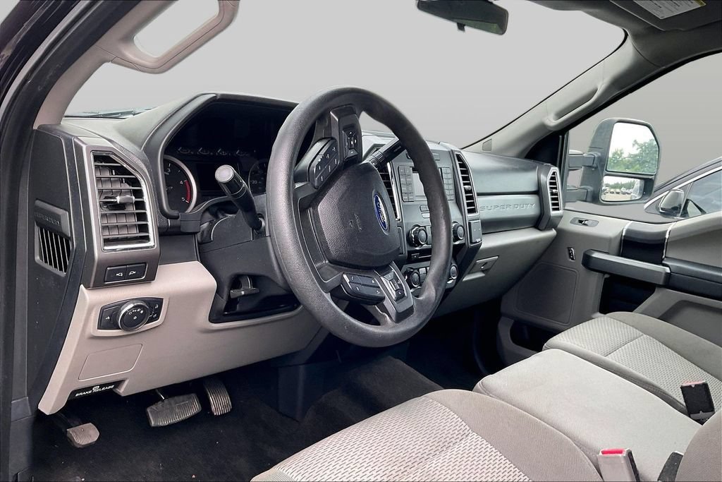 Used 2017 Ford F250 XLT AWD/4WD image 12
