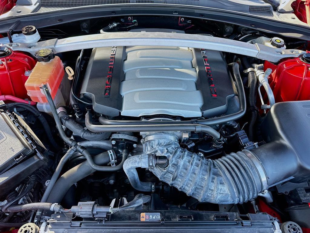 Used 2017 Chevrolet Camaro SS image 28