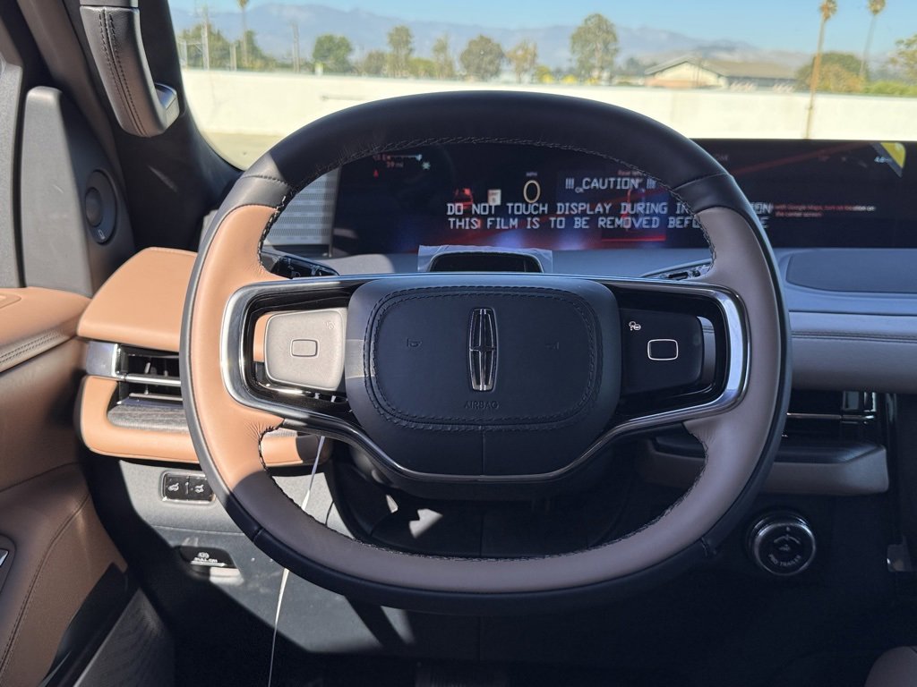 New 2025 Lincoln Navigator Black Label image 22