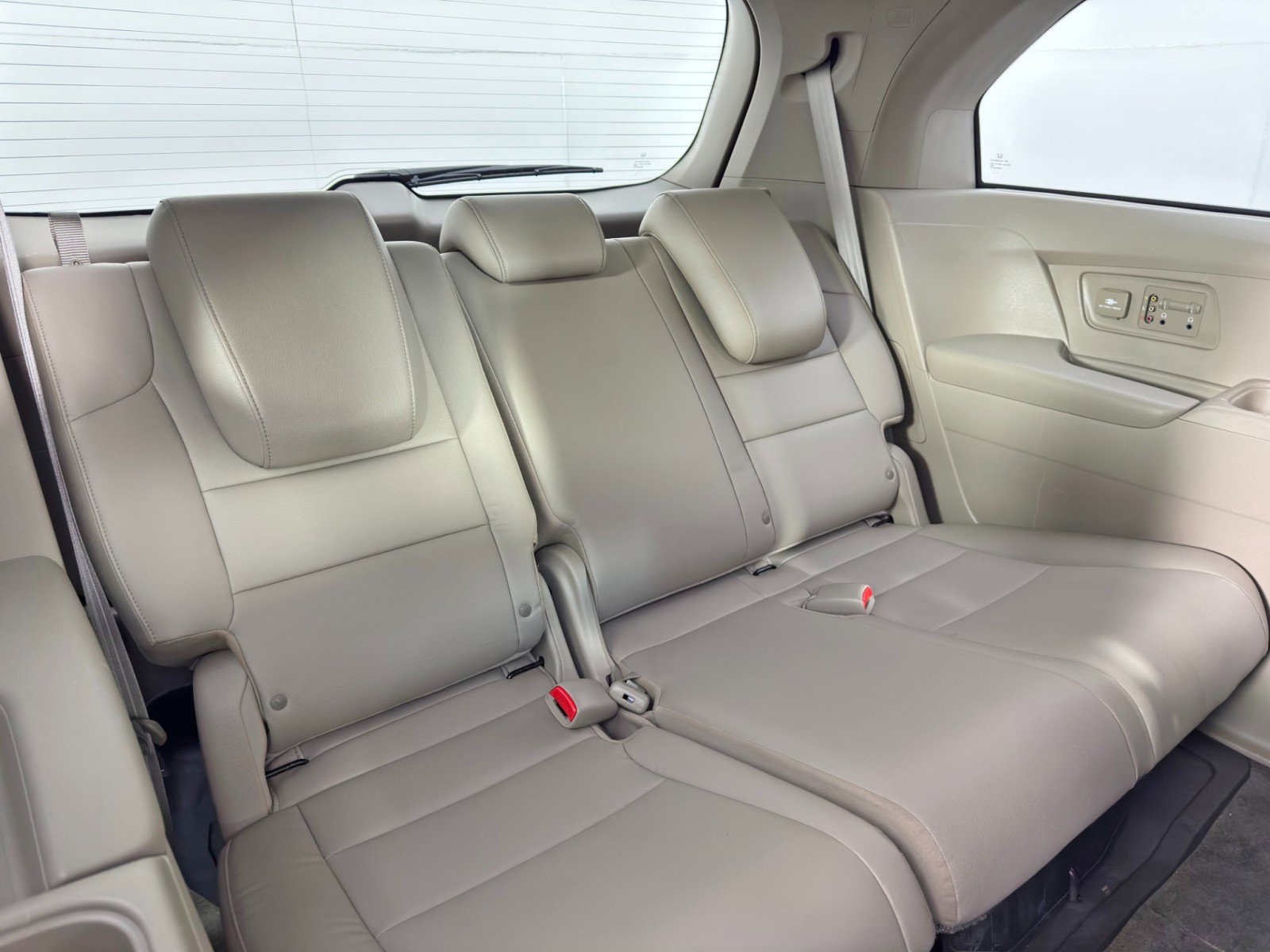 Used 2012 Honda Odyssey EX-L image 37