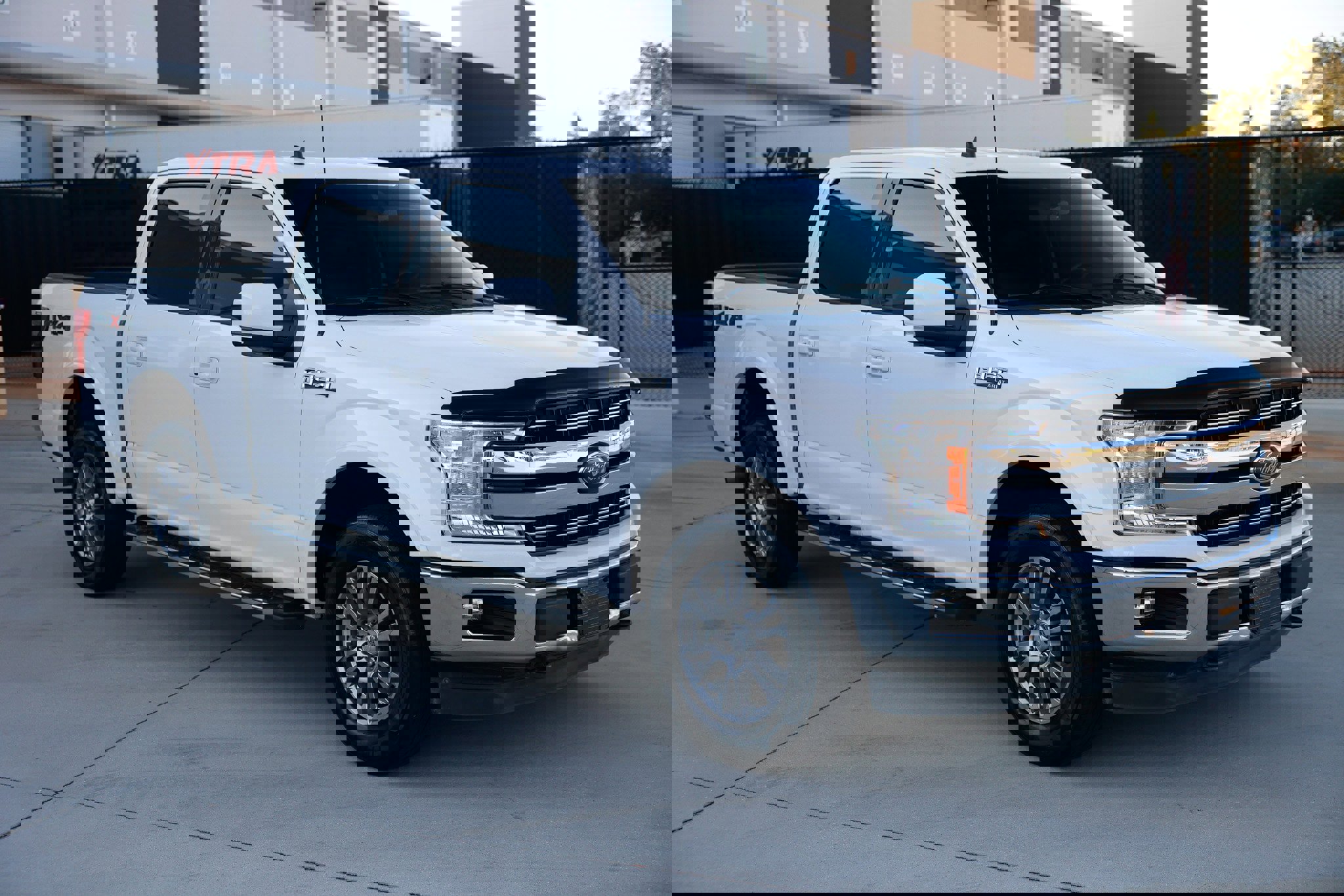 Used 2020 Ford F150 Lariat image 19