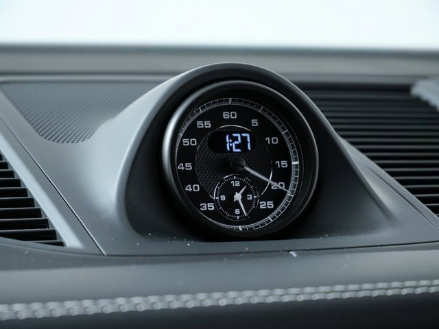 New 2026 Porsche Macan GTS image 17