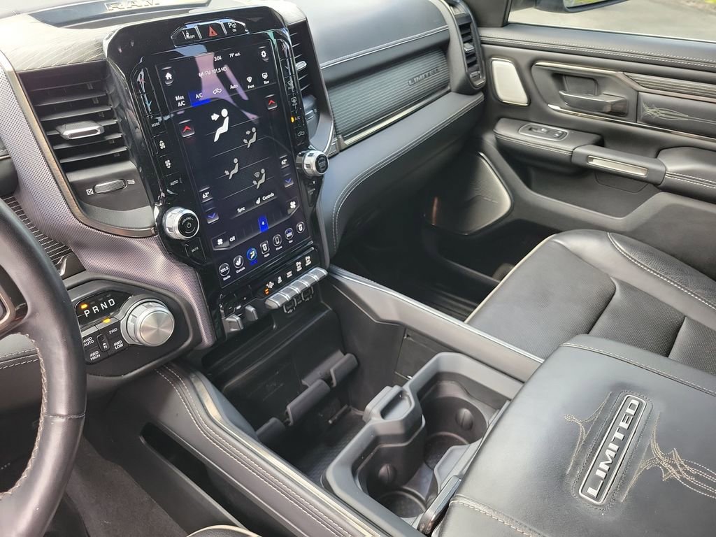 Used 2020 RAM 1500 Laramie Limited image 32