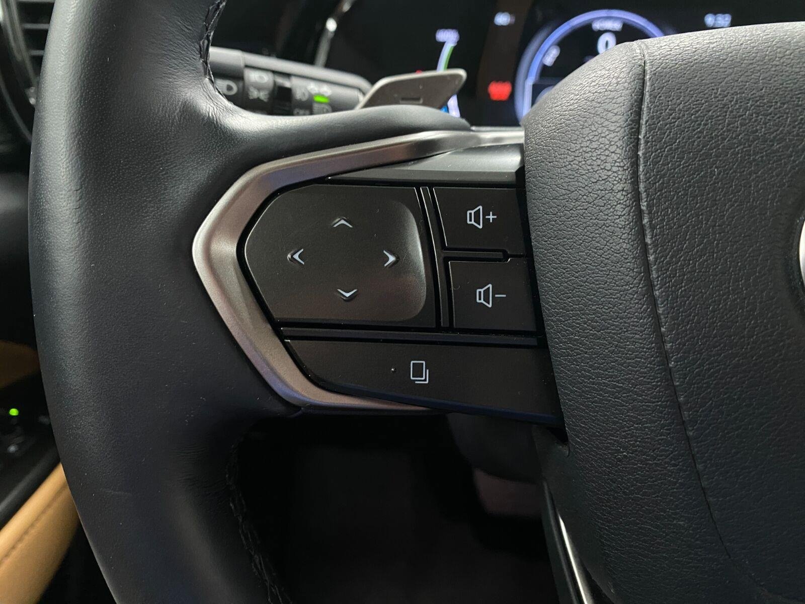 Used 2025 Lexus NX 450h+ AWD w/ Accessory Package (2T) image 14