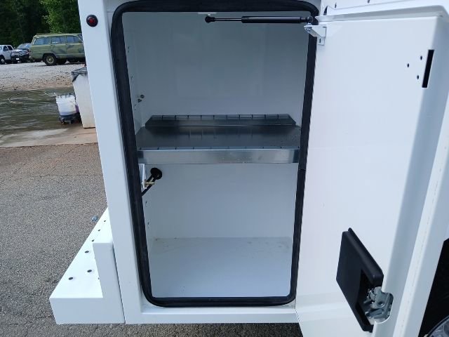 New 2026 RAM 4500 Tradesman w/ Chrome Appearance Group AWD/4WD image 15