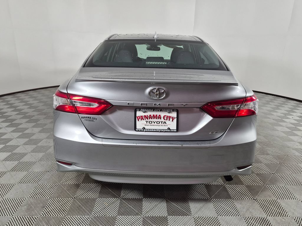 Used 2019 Toyota Camry LE w/ Convenience Package FWD image 4
