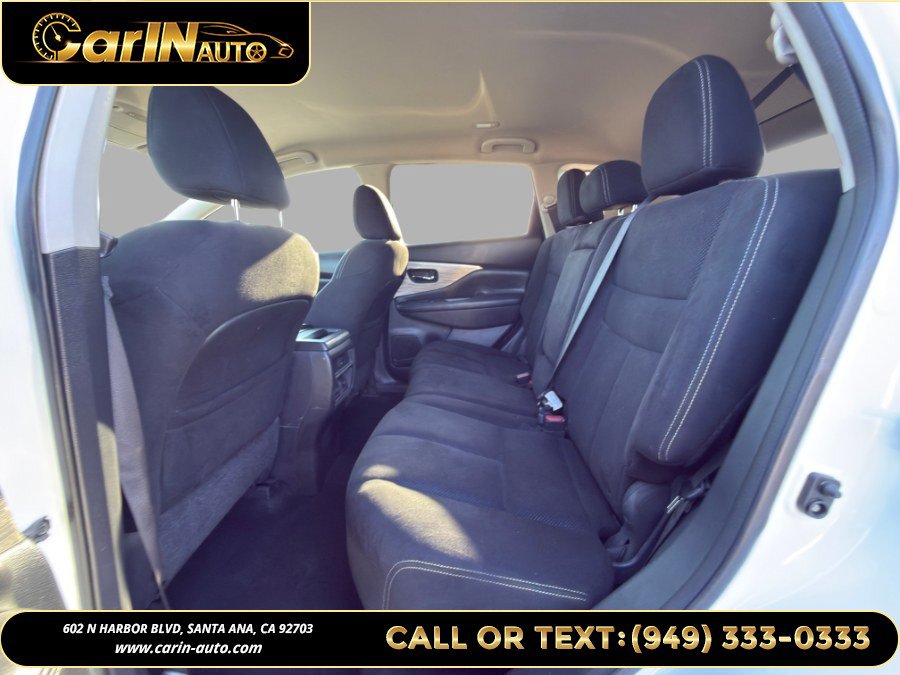 Used 2017 Nissan Murano S w/ Navigation Package FWD image 13