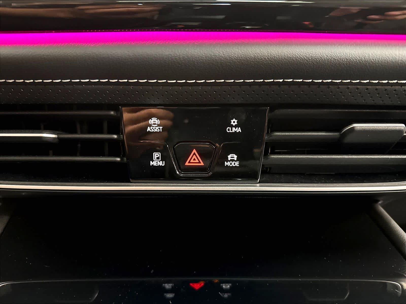 Used 2026 Volkswagen Atlas SEL Premium R-Line AWD/4WD image 18