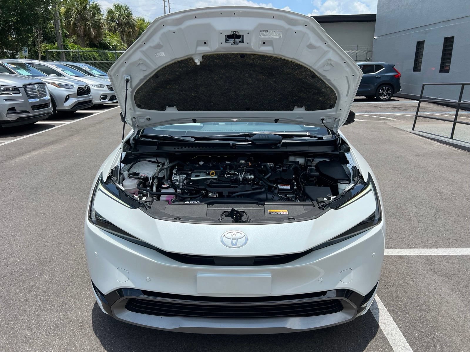 Used 2025 Toyota Prius Limited FWD image 16