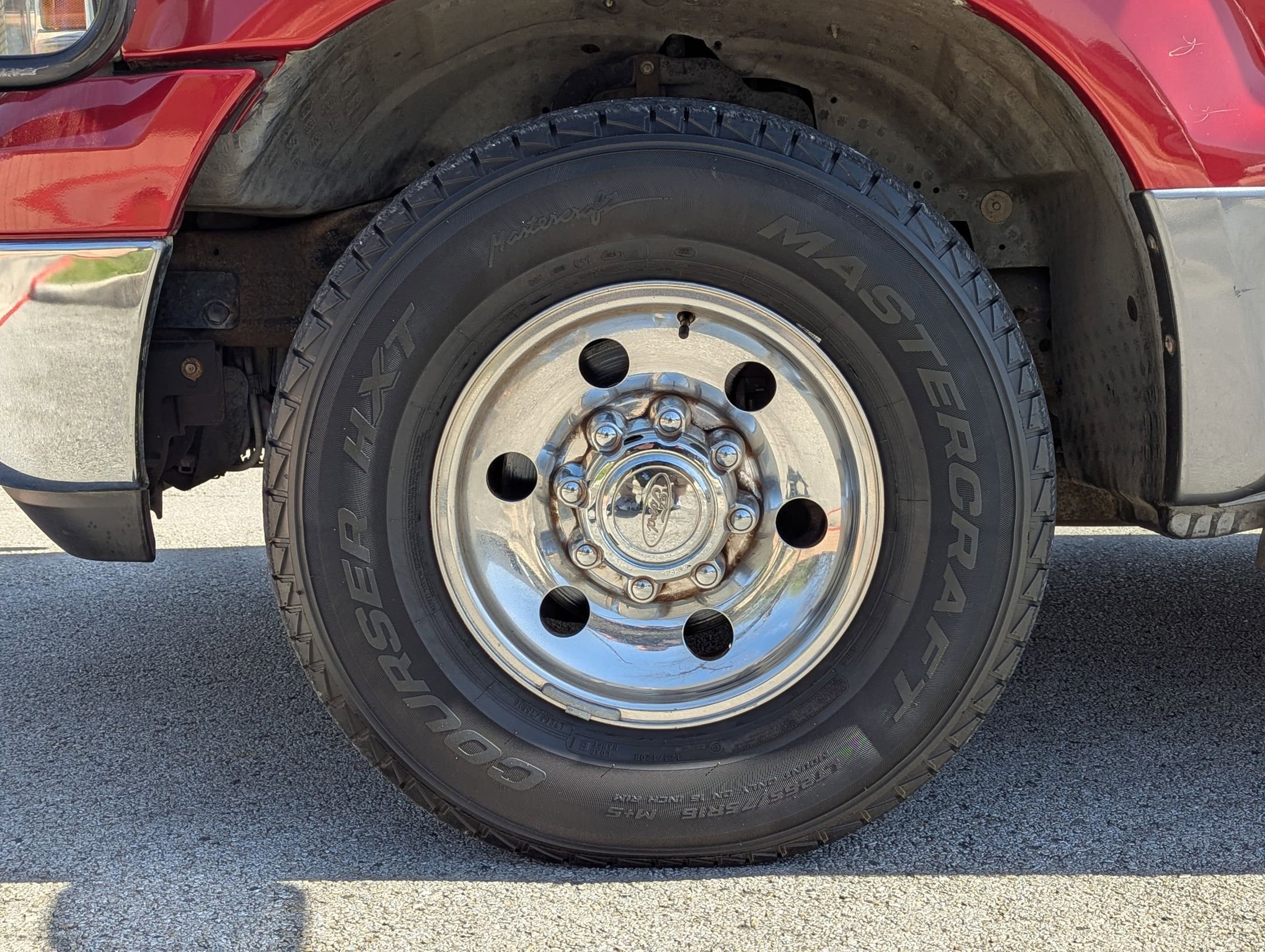 Used 2005 Ford Excursion 2WD image 27