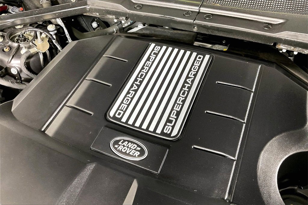 Used 2023 Land Rover Defender 110 V8 image 32