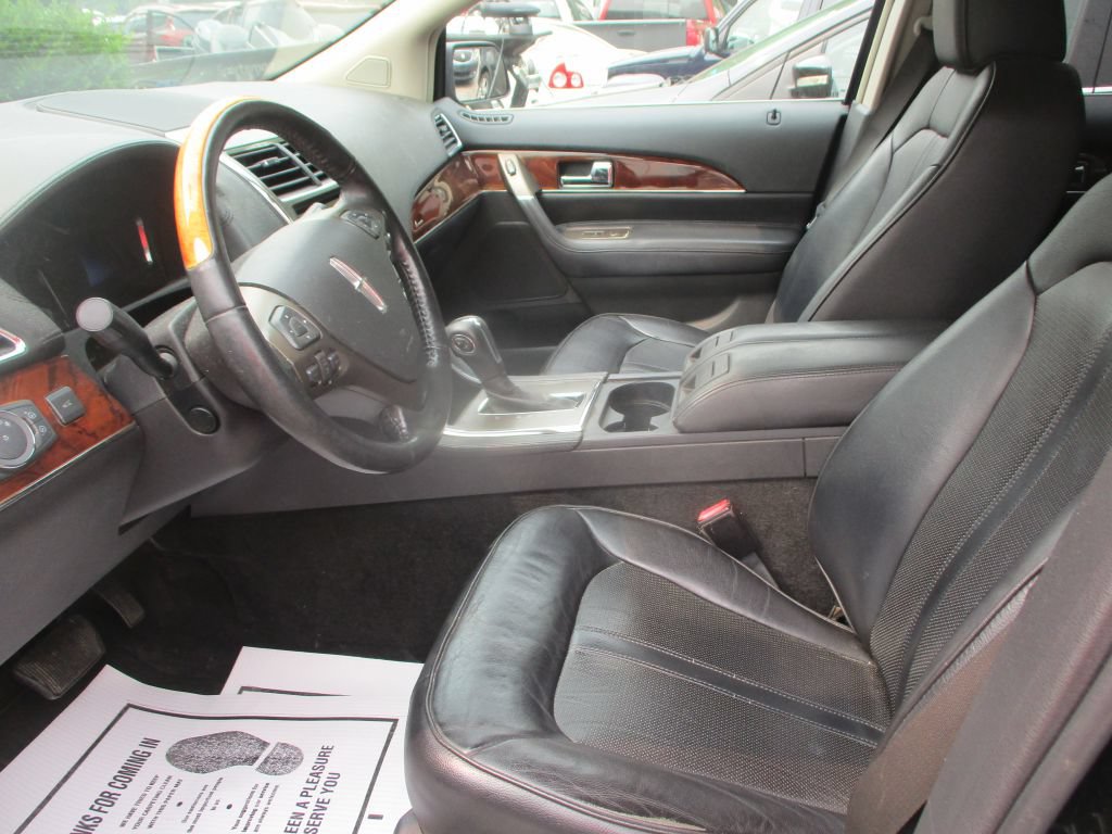Used 2012 Lincoln MKX AWD image 14
