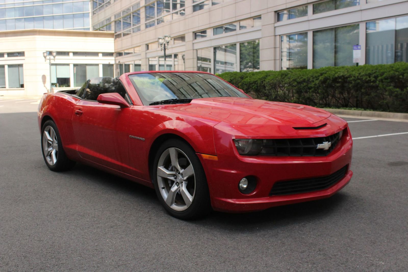 Used 2012 Chevrolet Camaro SS RWD image 1