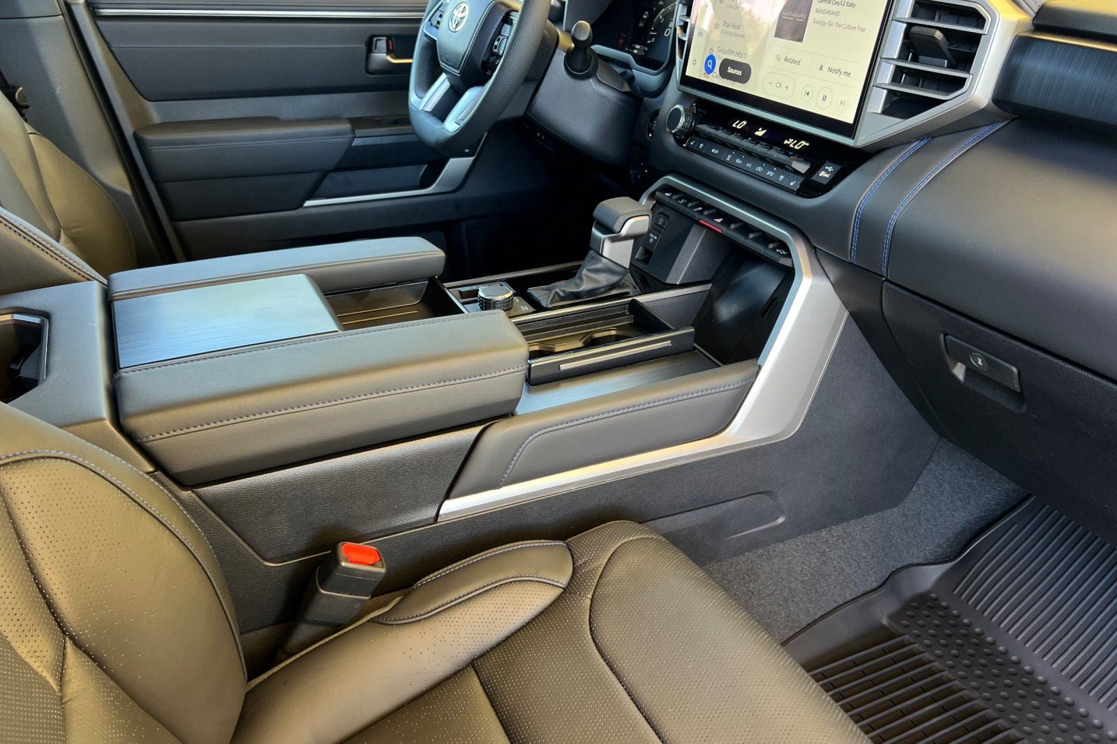 New 2026 Toyota Tundra Platinum AWD/4WD image 18