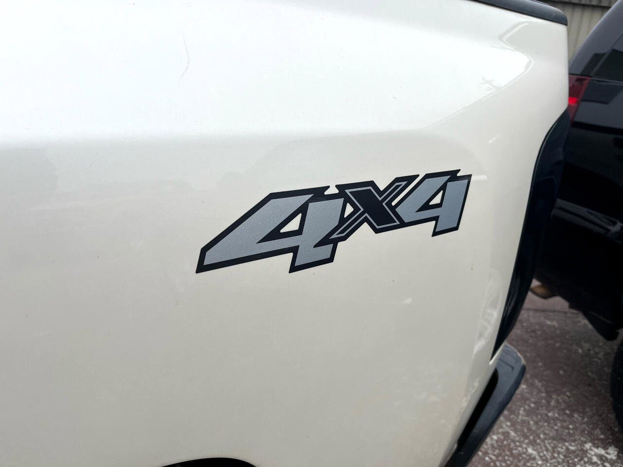 Used 2013 Chevrolet Silverado 1500 LTZ w/ LTZ White Diamond Edition image 10