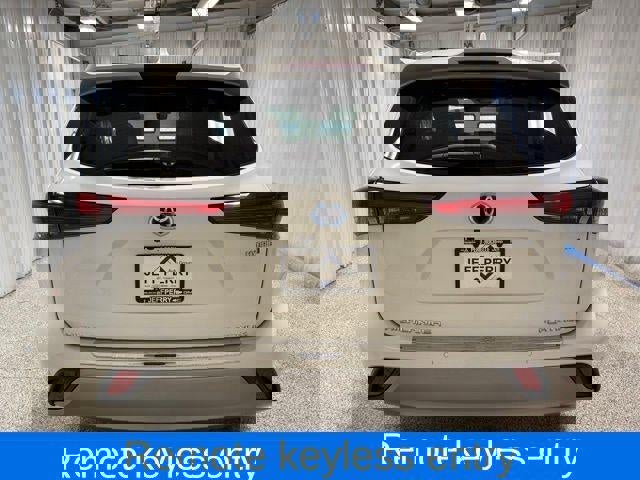 Used 2021 Toyota Highlander Platinum image 5