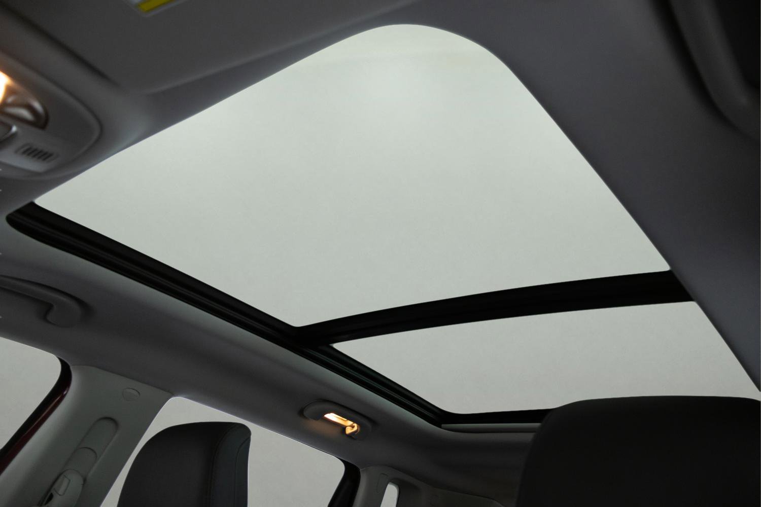 Used 2022 Jeep Compass Trailhawk w/ Sun and Sound Group image 13