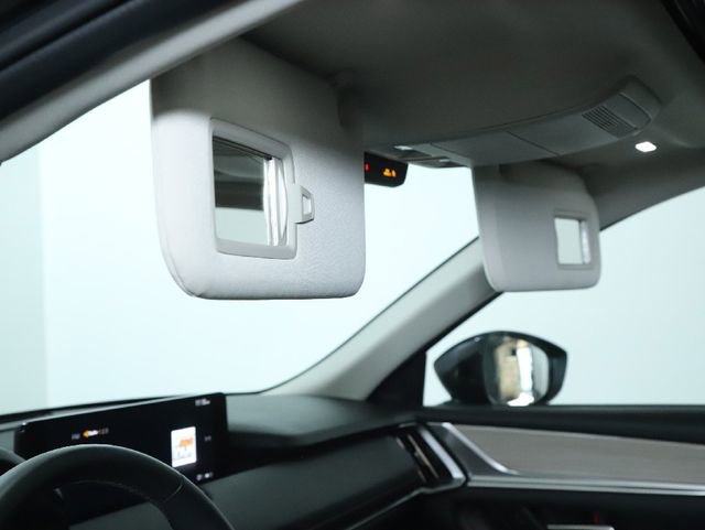 Certified 2025 MAZDA CX-70 Plug-In Hybrid w/ Premium Pkg image 28