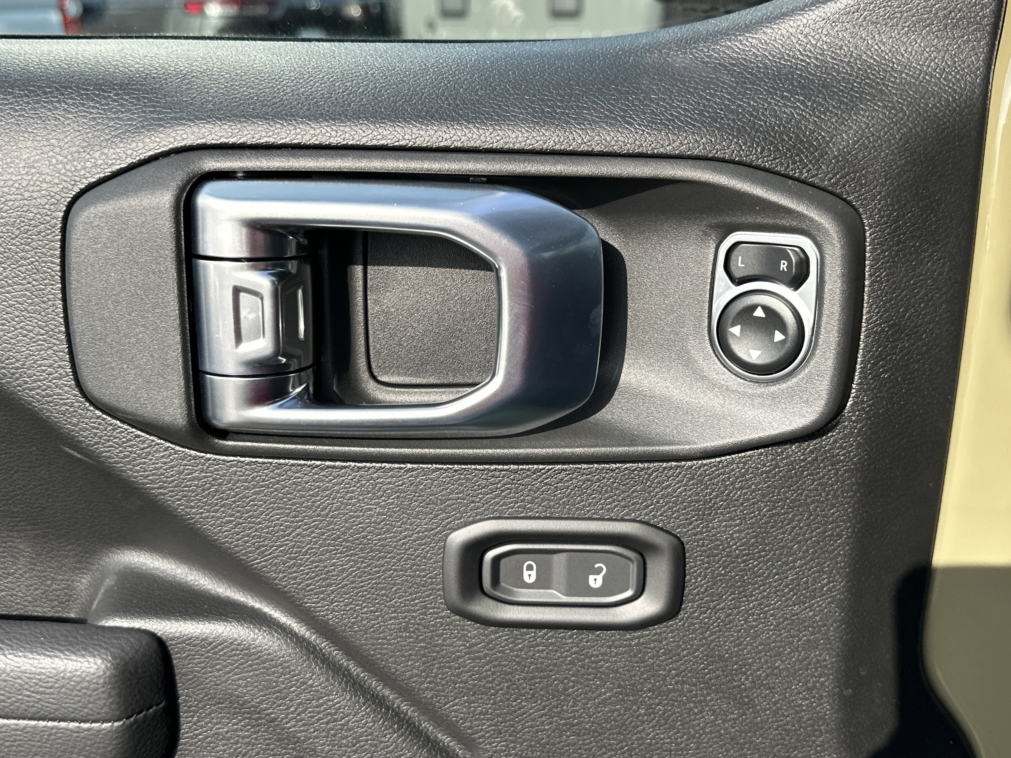 New 2026 Jeep Gladiator Sport image 12