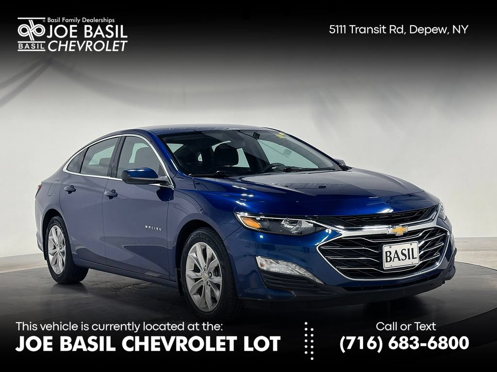 Used 2019 Chevrolet Malibu LT FWD image 1